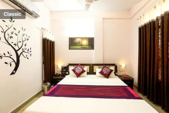 Hotel Plaza Inn Bhopal Bagian luar foto